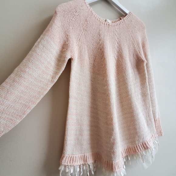 Nice day Korean brand rose pink sweater with lace details bottom - Picture 3 of 8